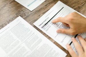 Lectura de contrato de compra de casa - articulo de blog de Diana Puerta Realtor en Toronto y el GTA